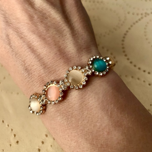 Bracelet - Picture 3 of 9